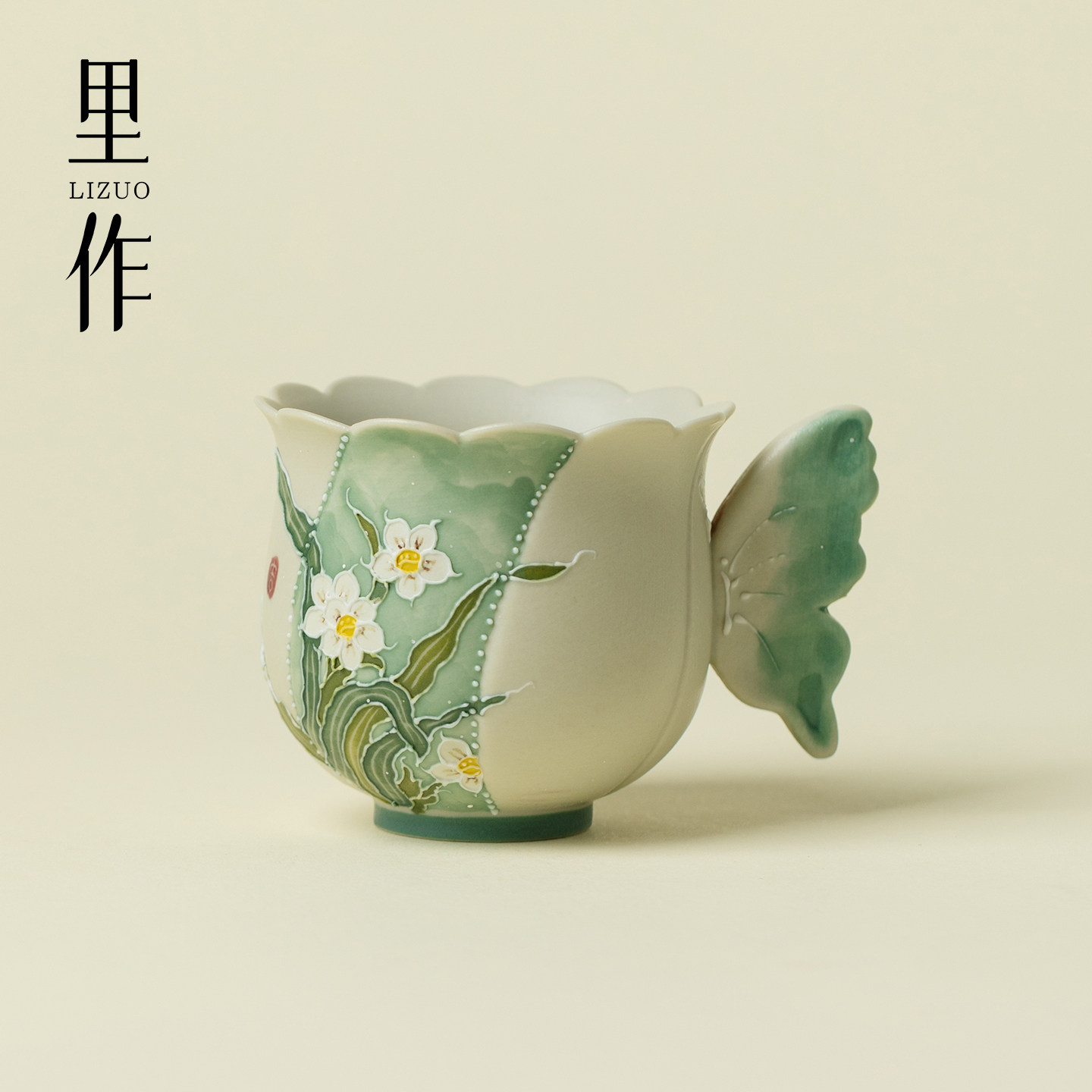 里作手绘水仙渡蝴蝶杯高档创意陶瓷茶杯小清新家用功夫茶具主人杯