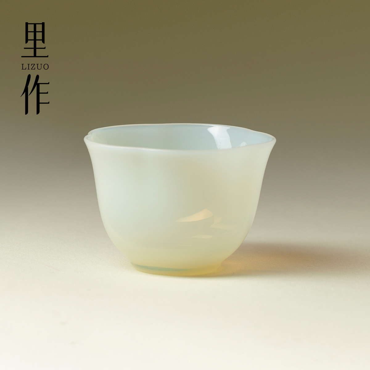 里作 冰玉玻璃花口茶杯高颜值精致手工品茗杯原创高硼硅耐热单杯