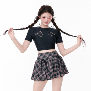 新款泳衣女甜酷黑粉撞色分体短裙度假泡温泉小格子学生泳衣