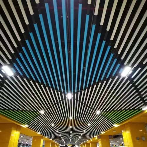 室内外吊顶50直径凹槽铝圆管60mm木纹铝圆管喷涂白色铝合金圆管