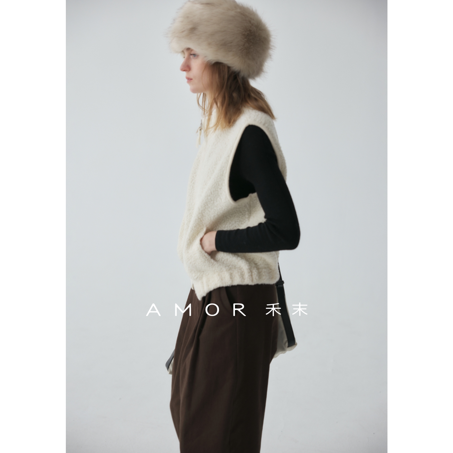 “小羊羔”100绵羊毛立领短马甲