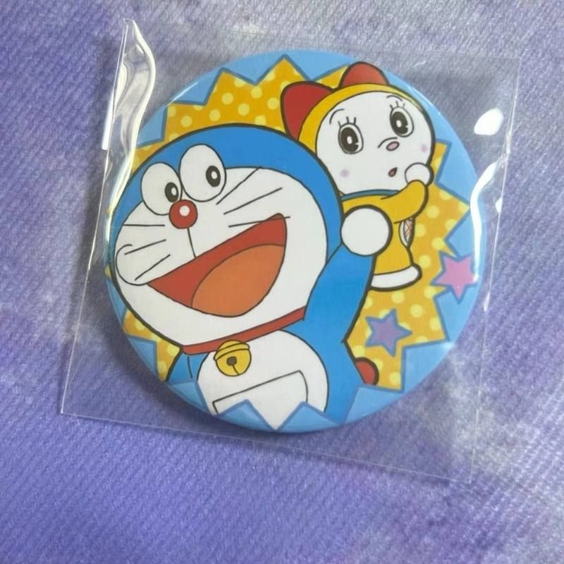 哆啦梦可爱特写吧唧同款自复古