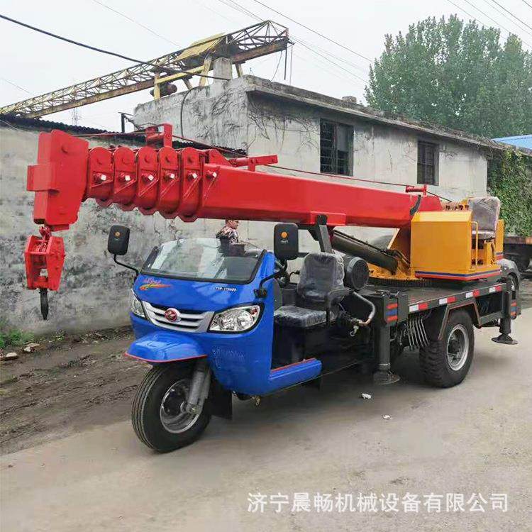 厂销售三轮平板吊车 60液压旋转三轮随车吊 移树自制起重小吊机,搬运/仓储/物流设备,起重机/吊车/吊机,淘宝优惠券,粉丝福利购,淘宝优惠卷