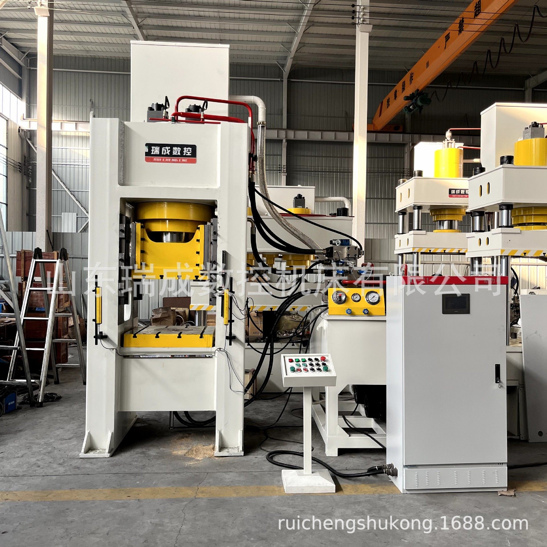 500吨大型框架式液压机闭式液压冲床精密伺服压力机