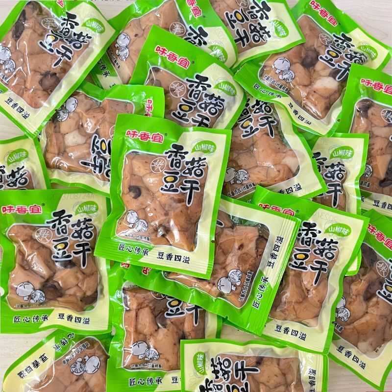 麻辣嫩香菇豆干五香新鲜香菇嫩豆干重庆特产小吃解馋零食休闲包装