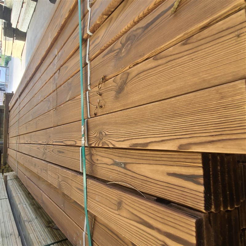 碳化木板木方地板户外实木樟子松防腐木