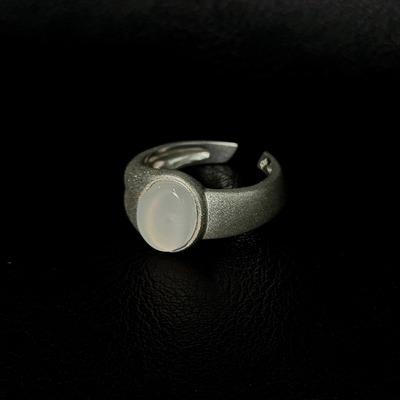 Personal Use Only「Eiravel•栖露」925银镶嵌玉髓戒指 可调节