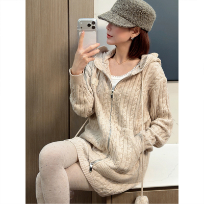 连帽衫+复古绞花半身裙女