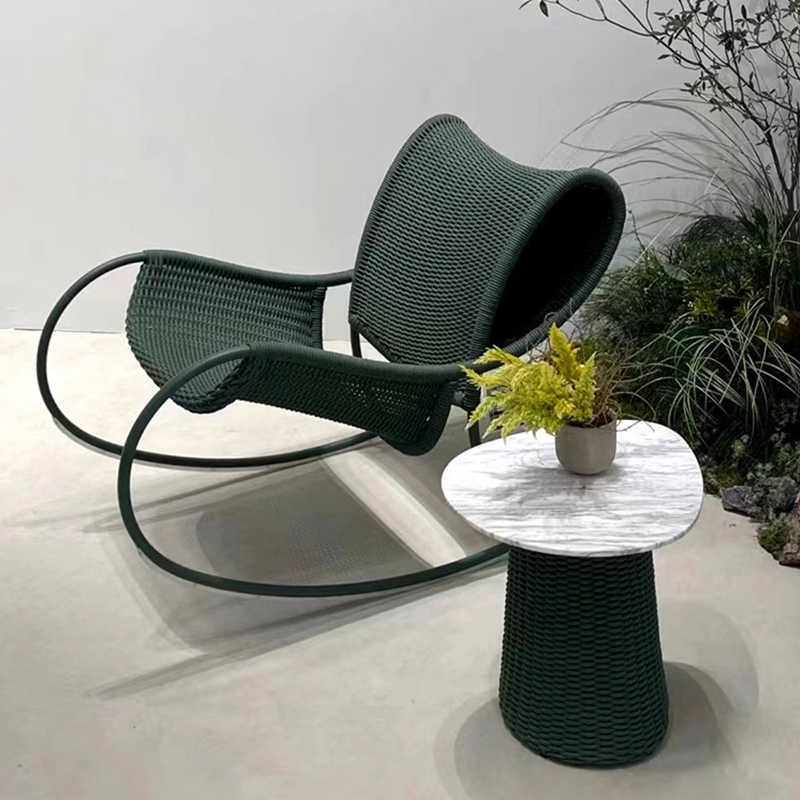 户外休闲藤椅沙发阳台摇椅茶几别墅酒店庭院花园露台防水防晒桌椅