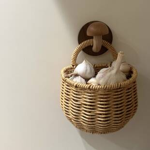 厨房姜蒜墙挂篮不打孔辣椒蒜瓣收纳篮彷藤收纳架墙挂盒收纳篮