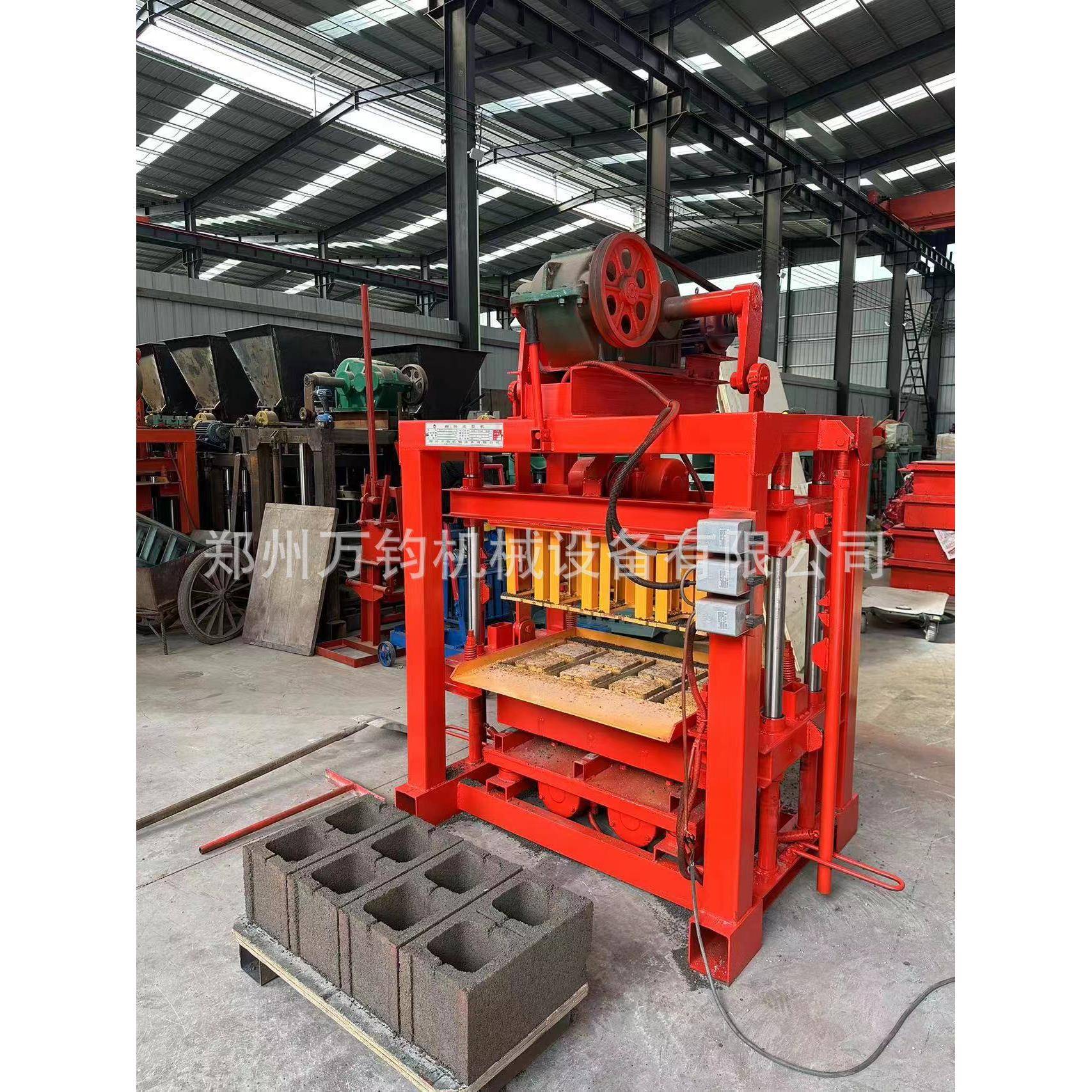 出口外贸砖块成型机免烧水泥制砖机空心水泥砖打砖机植草砖路沿砖