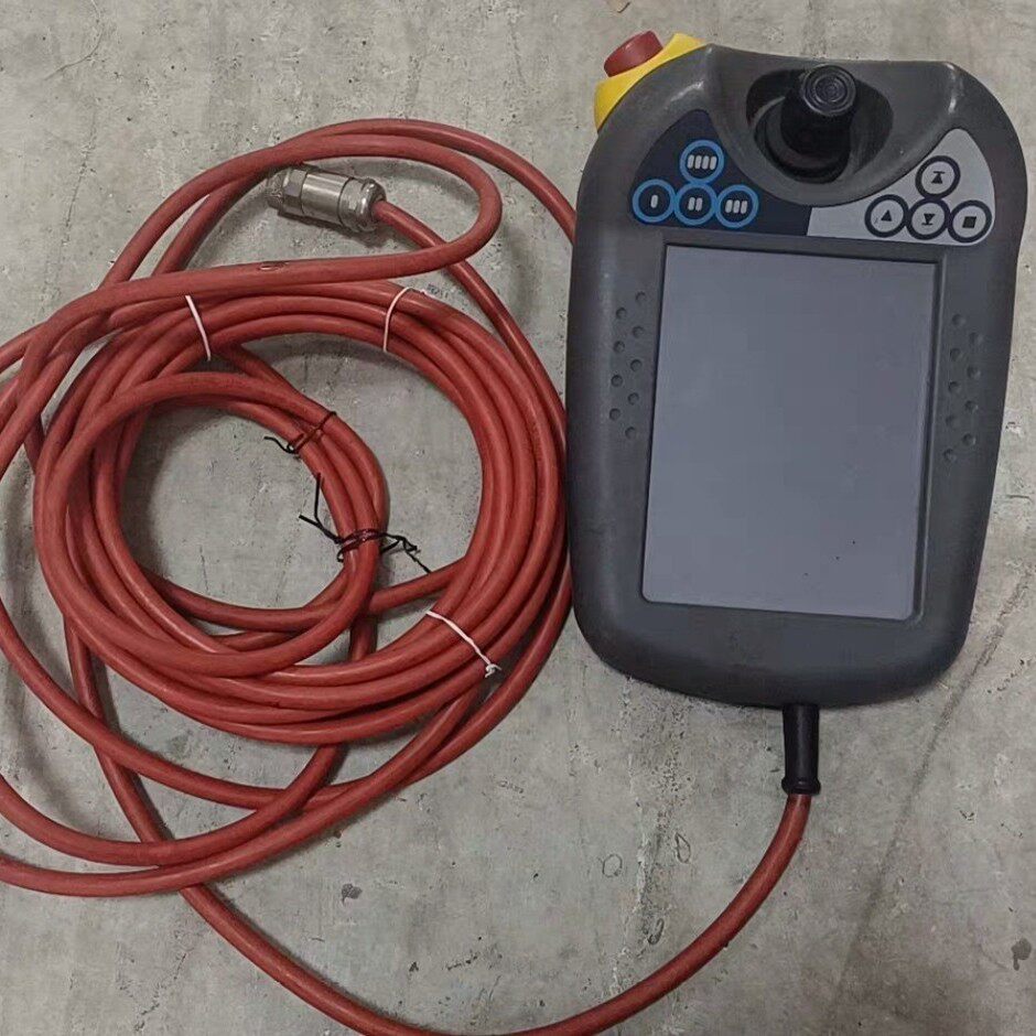 ABB机器人示教器 3HAC023195-001