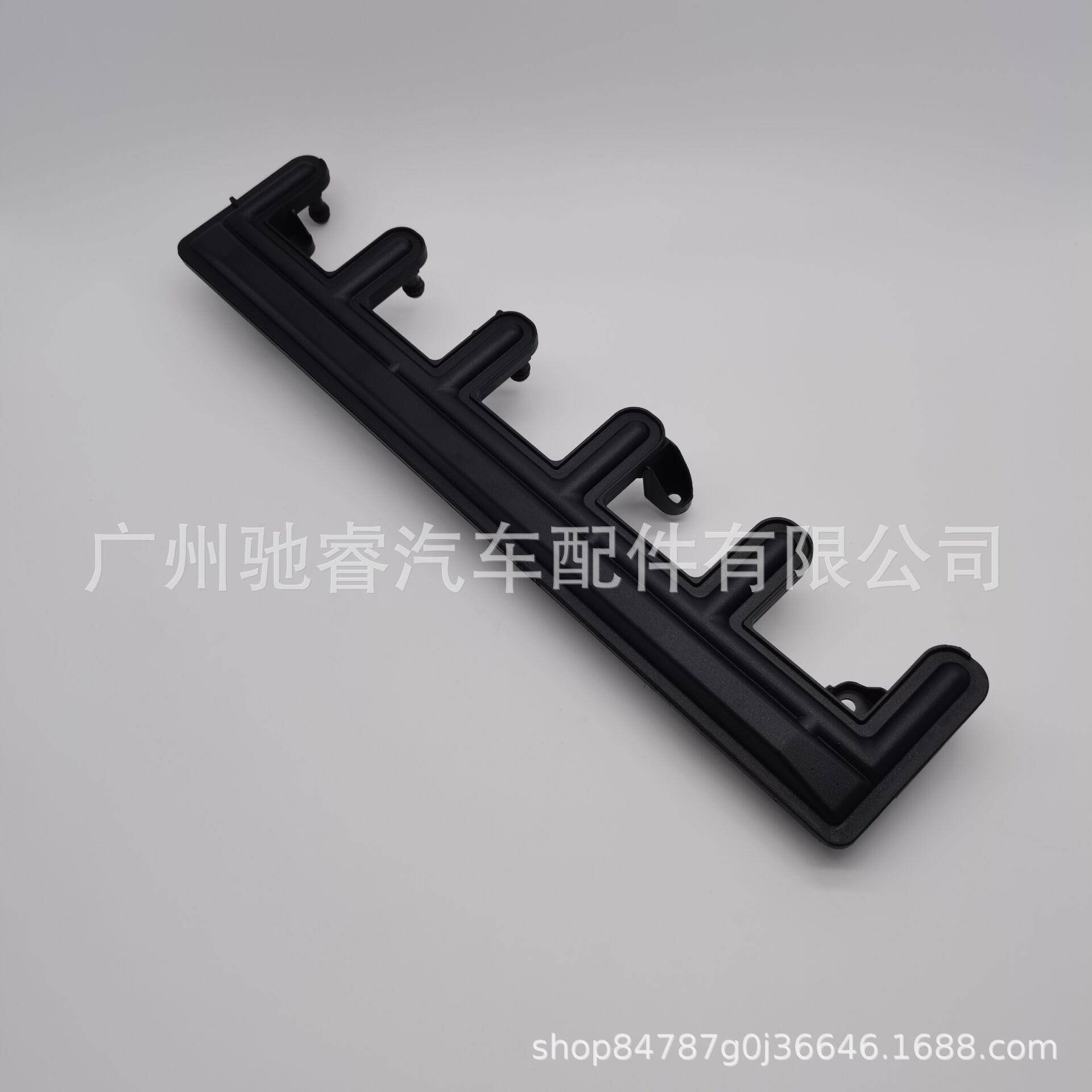 11611440318适用于M52M543系5系6系7系进气支管分配件气缸