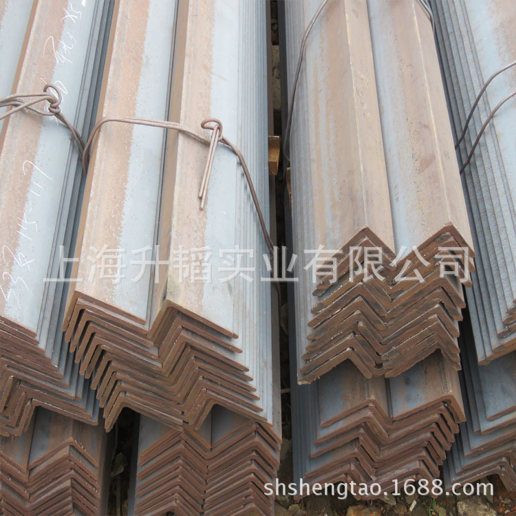 产品供应标准不等角钢规格200*14*12优质镀锌角钢幕墙材料