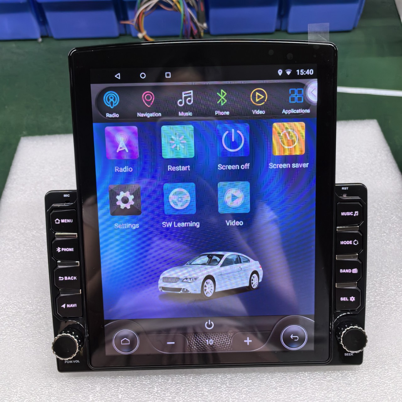 9.7寸小金刚竖屏安卓导航可套框9寸10寸