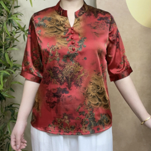 中老年大码女装时髦别致设计感碎花T恤女大款遮肚藏肉减龄上衣夏