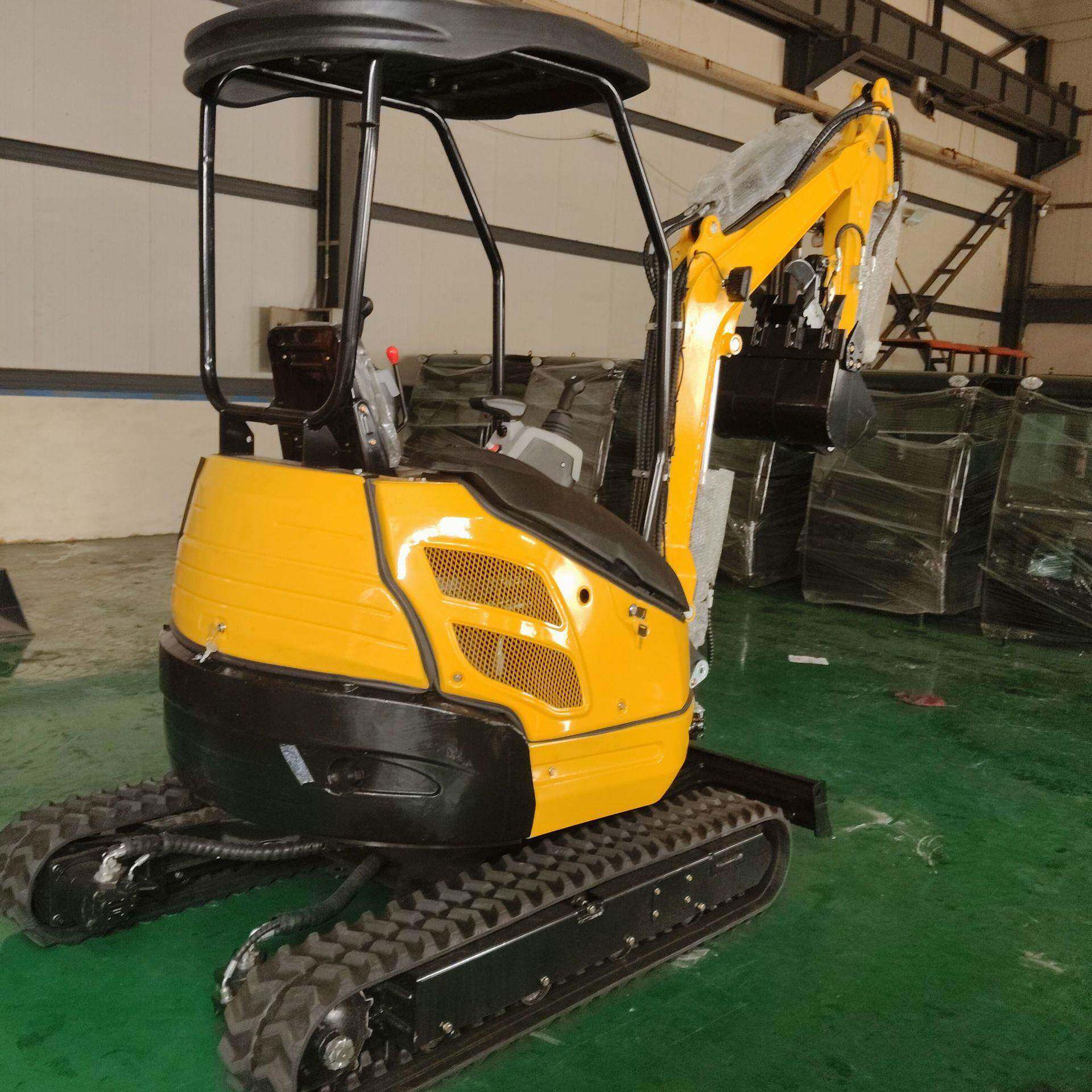 17小型挖掘机微型挖机农用小挖