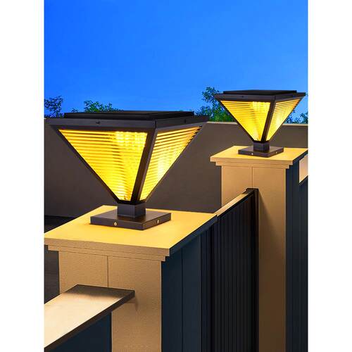 太阳能柱头灯户外防水现代庭院大门柱子室外别墅围墙门柱门垛柱灯 - 封面