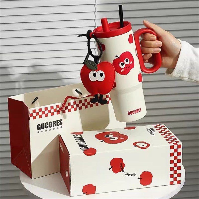 巨无霸吸管保温杯大容量水杯女高颜值吨吨水壶陶瓷冰霸杯子礼物男