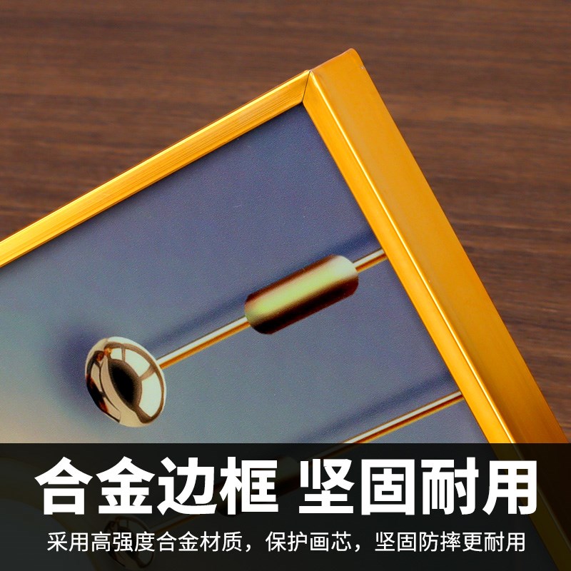 挂钟客厅2025新款万年历自动对时电子钟插电装饰画挂墙表报时钟表