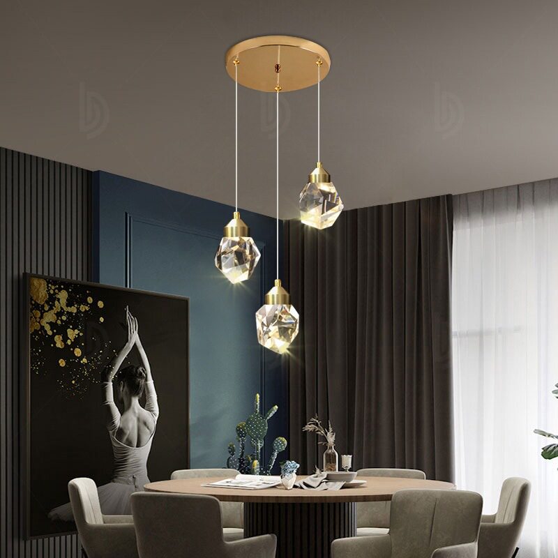餐厅吊灯三头现代简约轻奢水晶餐桌吧台吊灯创意个性北欧饭厅灯具