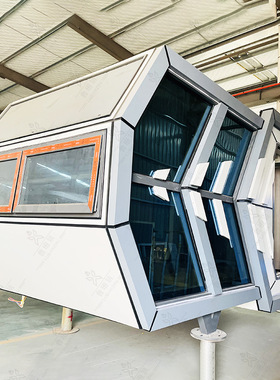 梦想旅行城市驿站 景区商场移动全息电影院 影视摄影道具星际舱