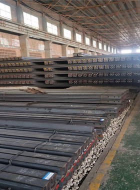 轻轨p18 p15 p24 p30 路轨p38 游乐设备轨道 材质q235 重型轨道钢