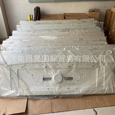 重汽HOWO T7H汕德卡C7H配件812W61110-0053驾驶室散热器面罩 出口