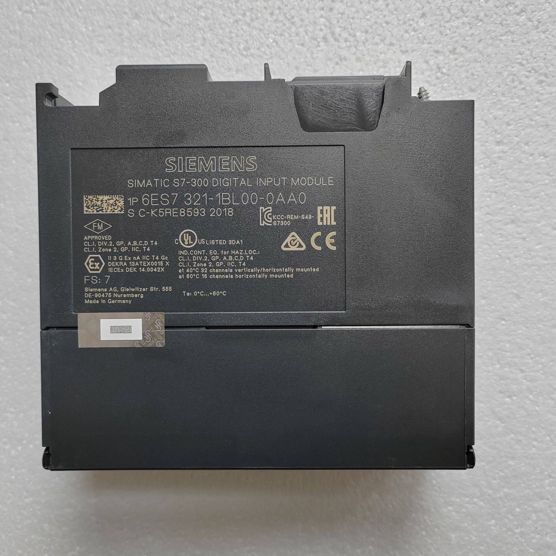 S7-1200系列CPU模块6ES7234-4HE32-0XB06ES7238-5XA32-0XB0