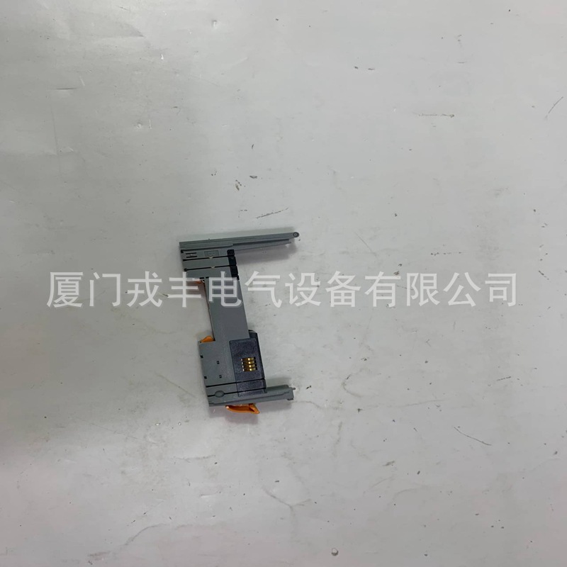 80SD100XD.C0XX-21    B&R    工控模块，快速发货