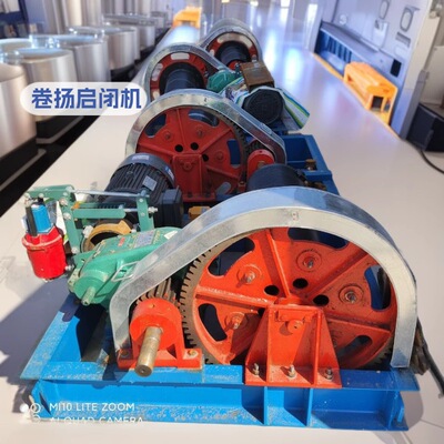 QPQ高扬程固定双吊点卷扬式启闭机侧摇手电两用钢制螺杆式启闭机