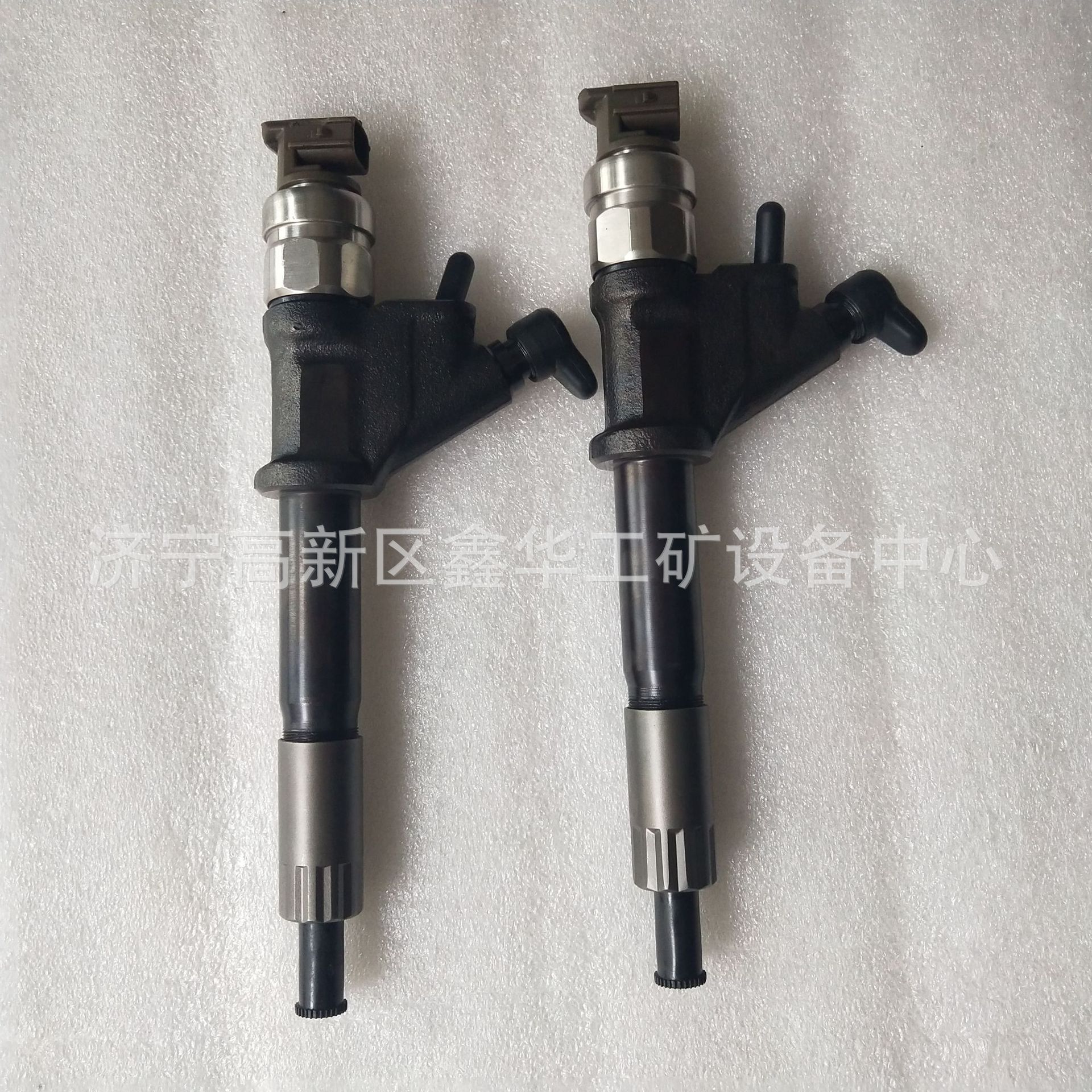 上柴发动机油嘴095000-6791 095000-6790 0950006791 0950006790