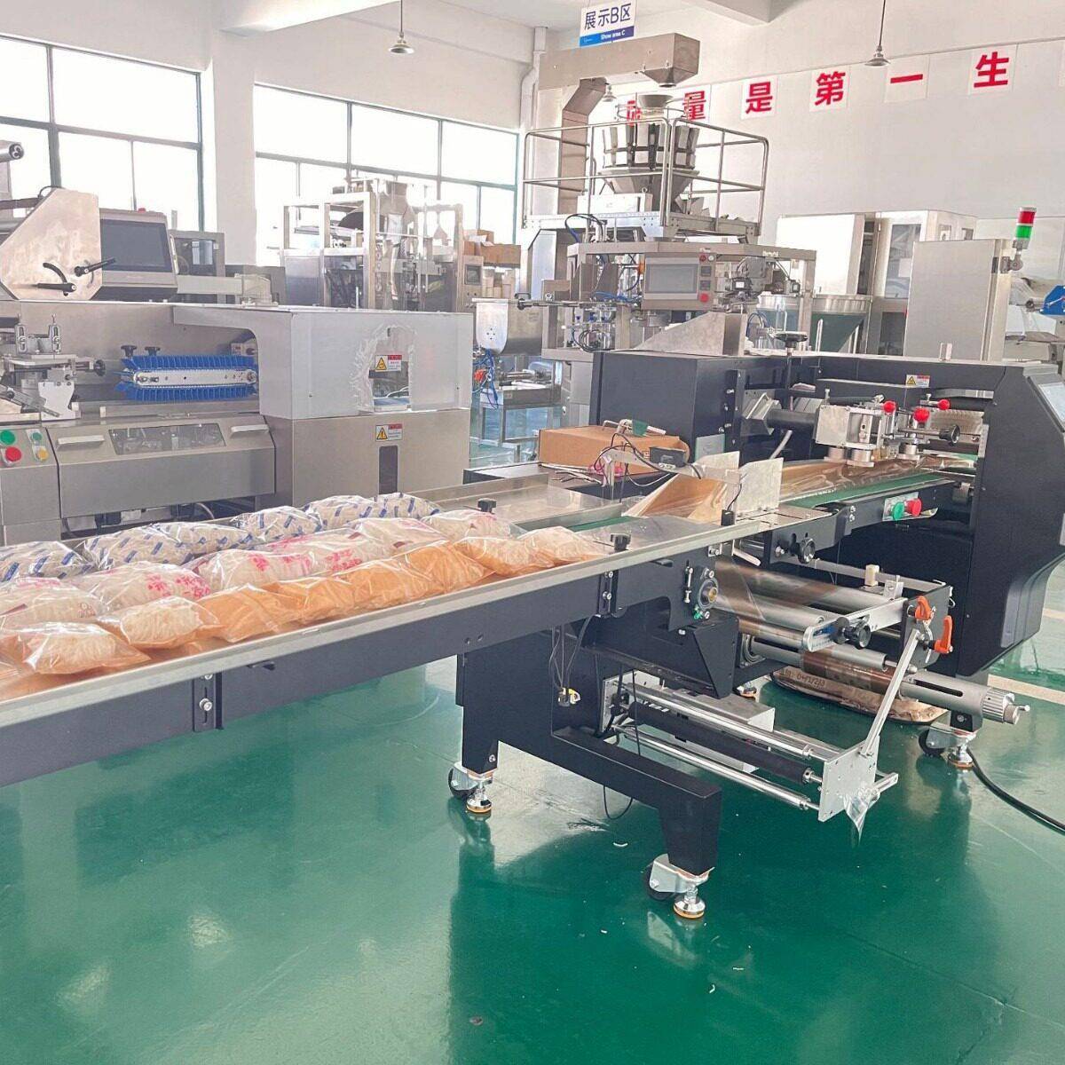 米粉米线粉皮粉丝枕式包装机食品枕式包装机上海工厂