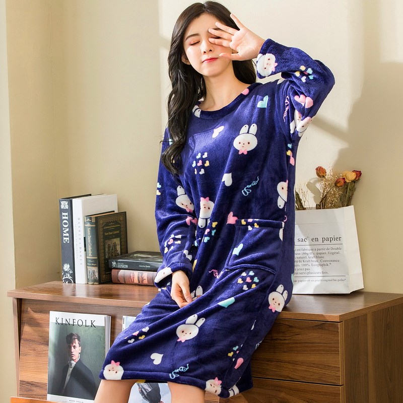 加厚秋冬甜美卡通法兰绒睡裙女睡衣家居服长款珊瑚绒浴Z裙可爱柔