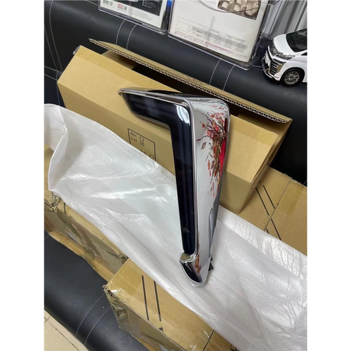 适配埃尔法30系Modellista蒙娜丽萨日行灯夜行灯跑马灯前杠转向灯