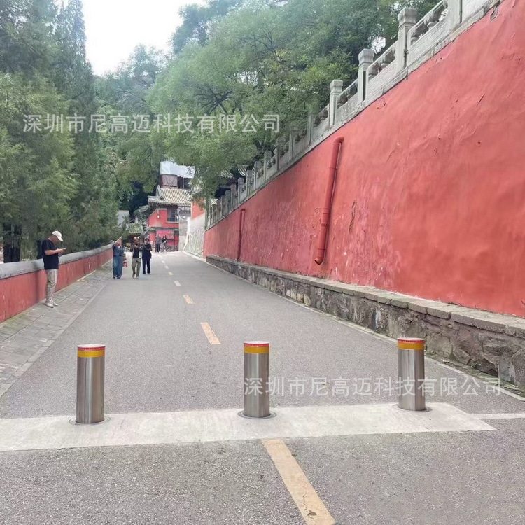 尼高迈手动液压一体式液压升降柱校园门口伸缩液压桩电动路障地柱