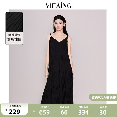 VIEA.ING薇迎黑色吊带百褶连衣裙
