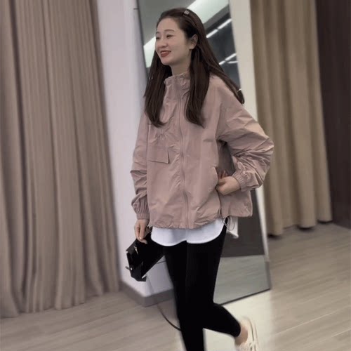 立领连帽设计感短款冲锋衣外套女2024春季新款宽松百搭休闲上衣潮