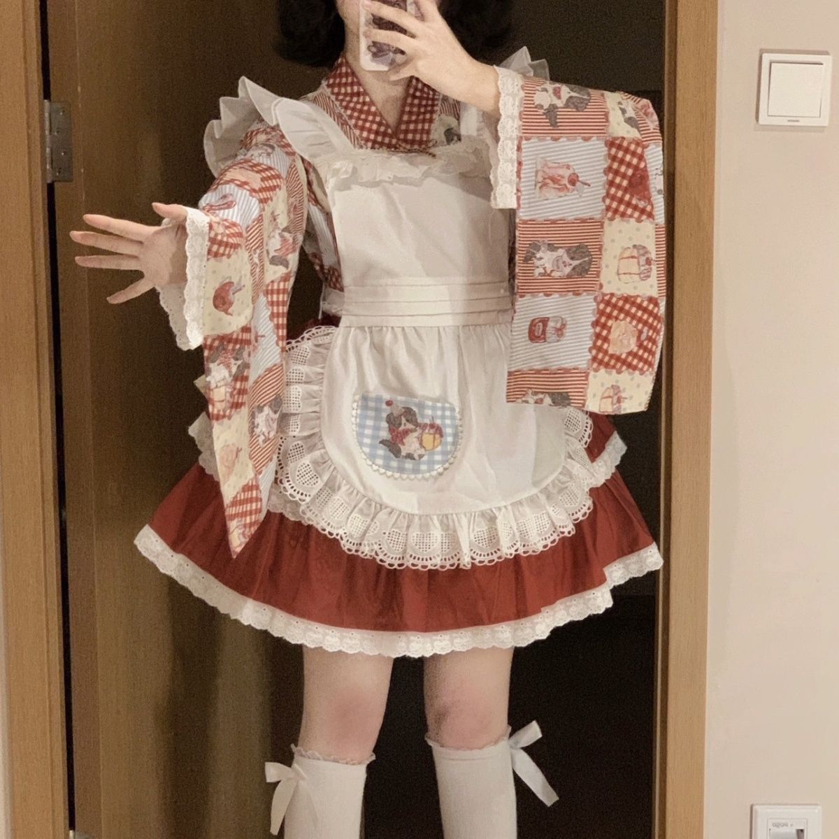 国中樱桃边牧小女仆和风