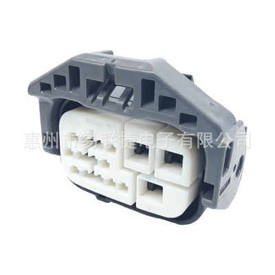 SWS住友连接器6189-7119 82824-12400汽车线束连接器