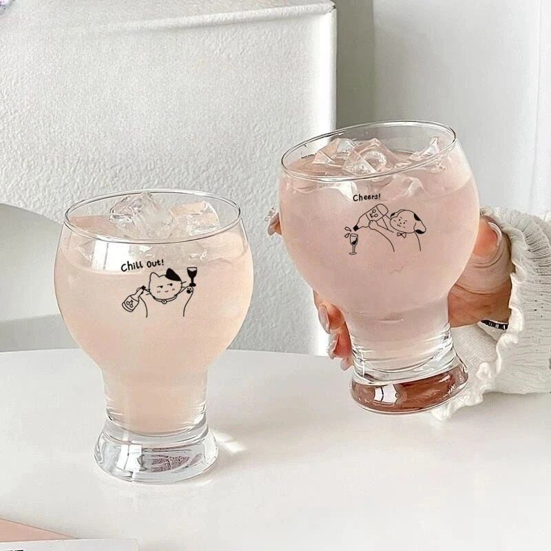 【畅饮啤酒杯】卡通玻璃杯图片