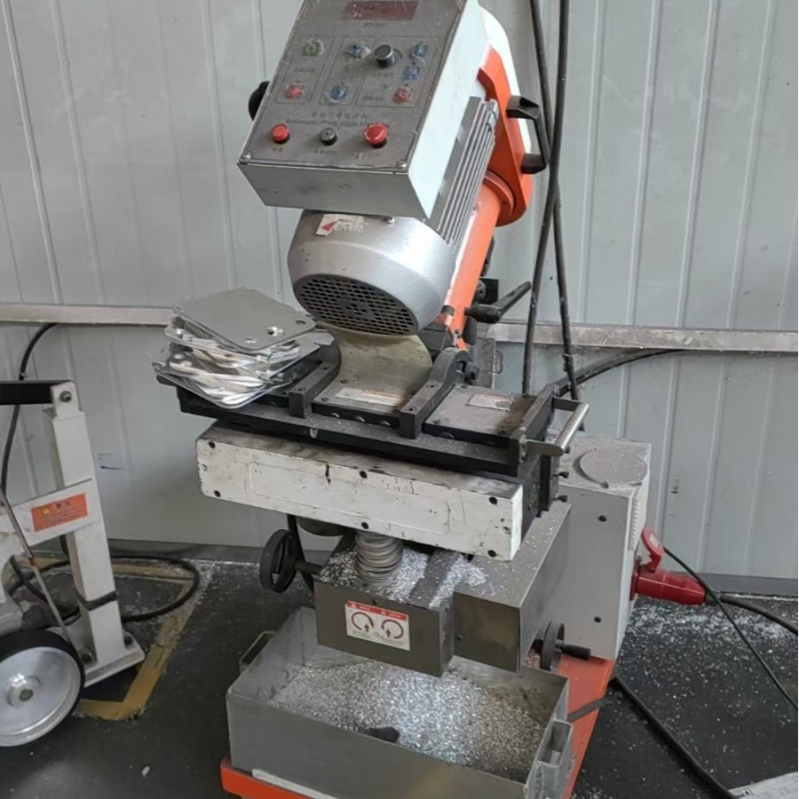 PB-60自动行进式铣边机厂家碳钢.不锈钢.铝合金.铜.复合板铣边机