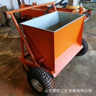 草坪沖砂機充砂均勻使用方便人工主球場充砂機 小型手推式