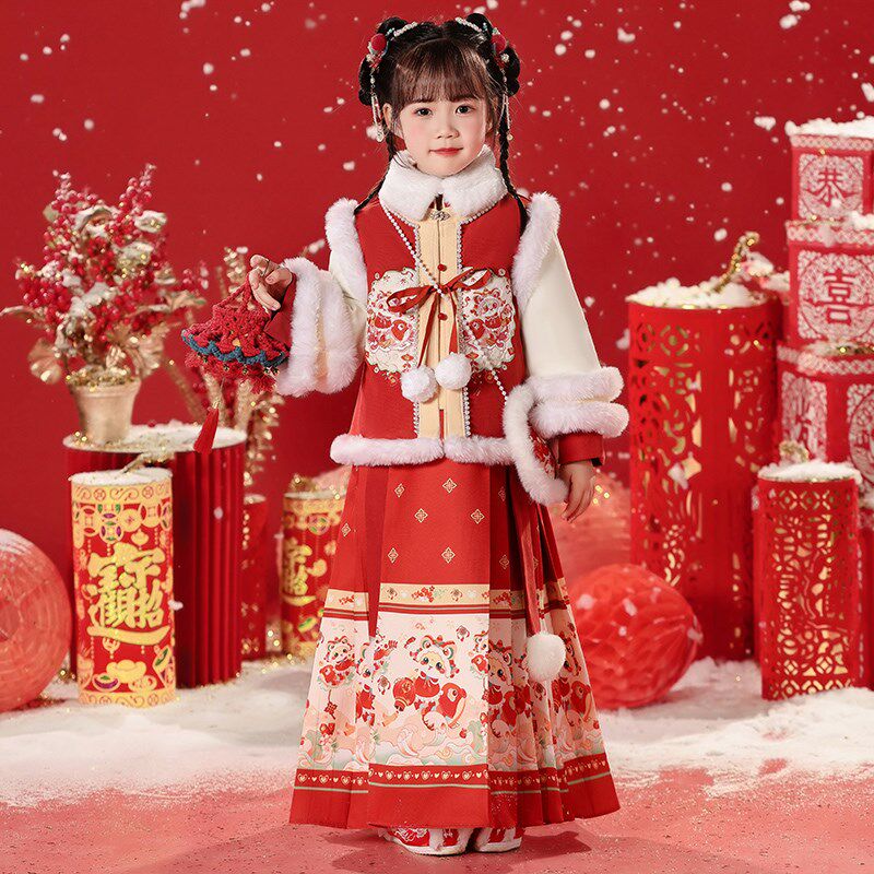 汉服女童秋冬蛇h年2025古装明制马面裙喜庆过年衣服红女宝宝拜年