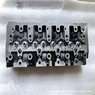 4TNE88 PC45 PC40R PC40 发动机缸盖 4TNV88 4TNV84 4TNE84