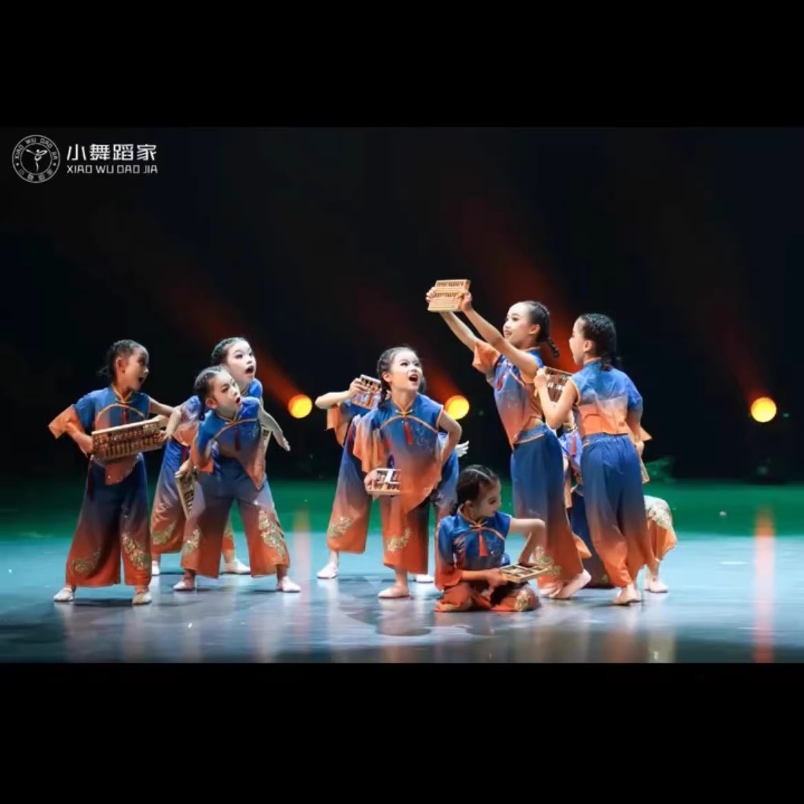 古典舞儿童演出服小算盘珠算口诀