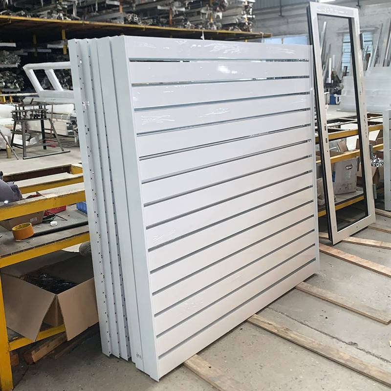 铝艺护栏别墅庭院铝合金围栏自建房花园栅栏小区户外百叶板条围墙