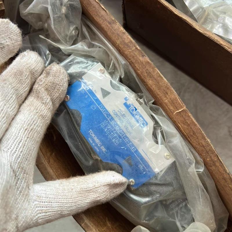 东京计器TOKIMEC液压电磁换向阀DG4VC-5-6C-M-PS1-H-7-40议价