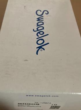 SS-12NBF8不锈钢联合阀帽针阀 2.4 Cv 1/2 in. FNPT全新