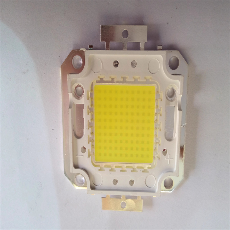 LED集成光源灯珠50W超亮芯片100W投光灯灯芯灯片路灯灯珠30瓦20W